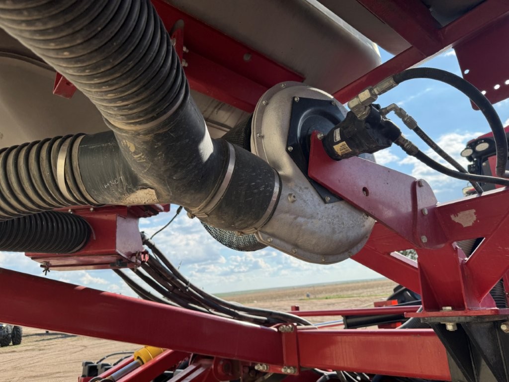 2014 Case IH 1235 Planter