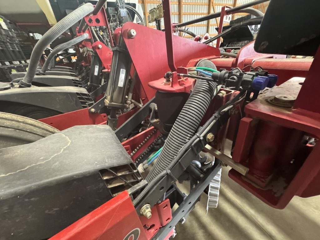 2013 Case IH 1250 Planter