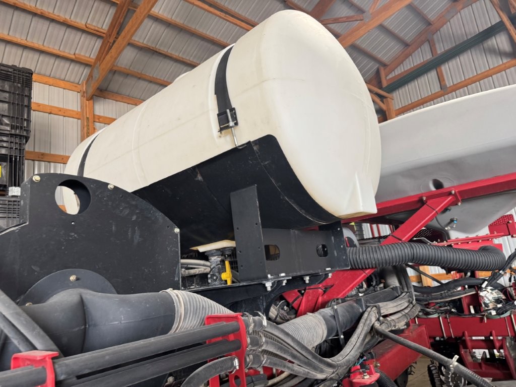 2013 Case IH 1250 Planter