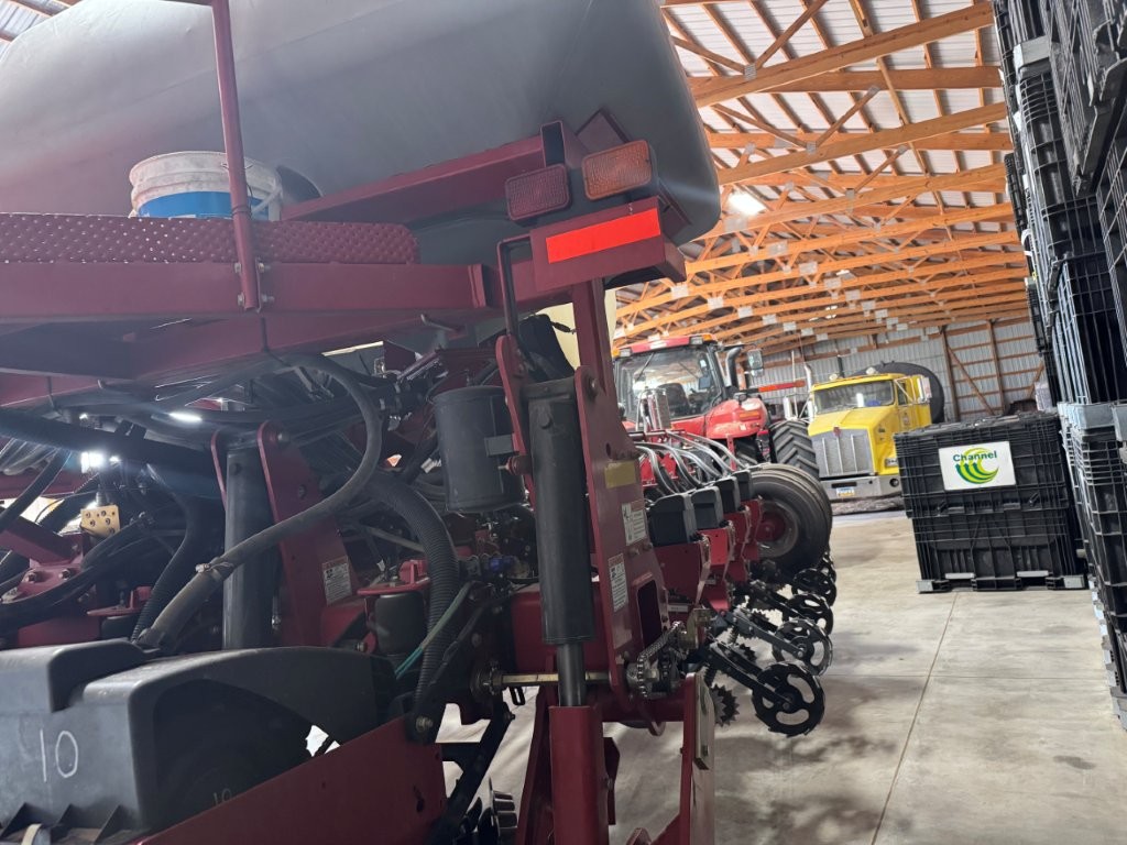 2013 Case IH 1250 Planter