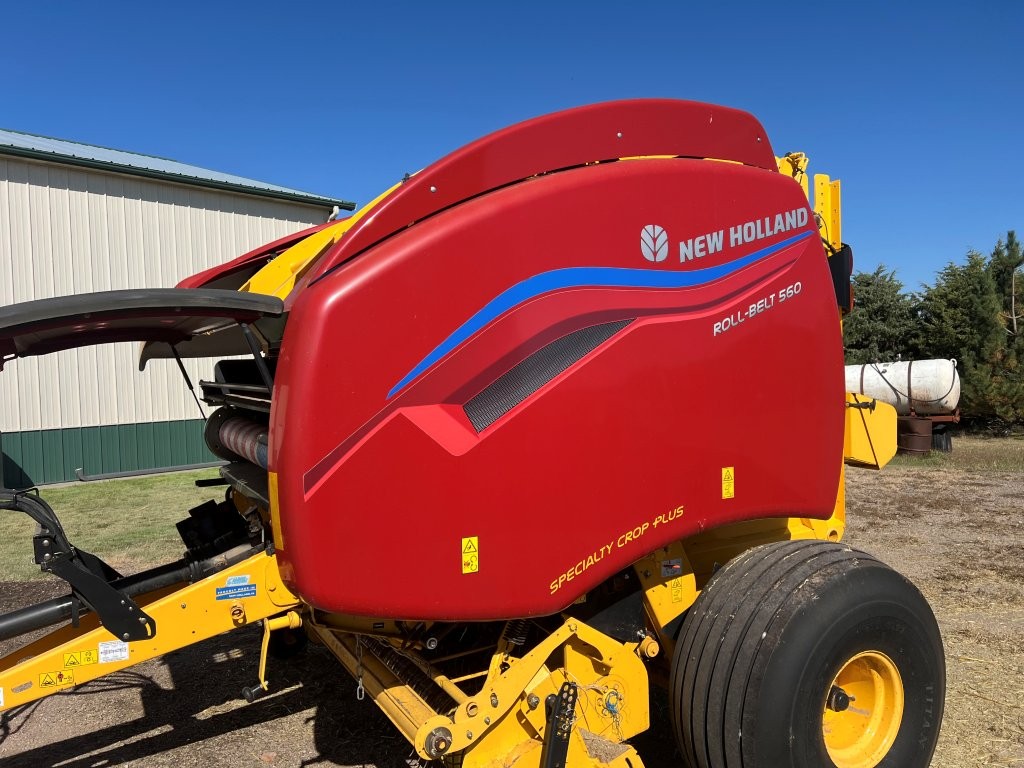 2021 New Holland 560 ROLLBELT Baler/Round