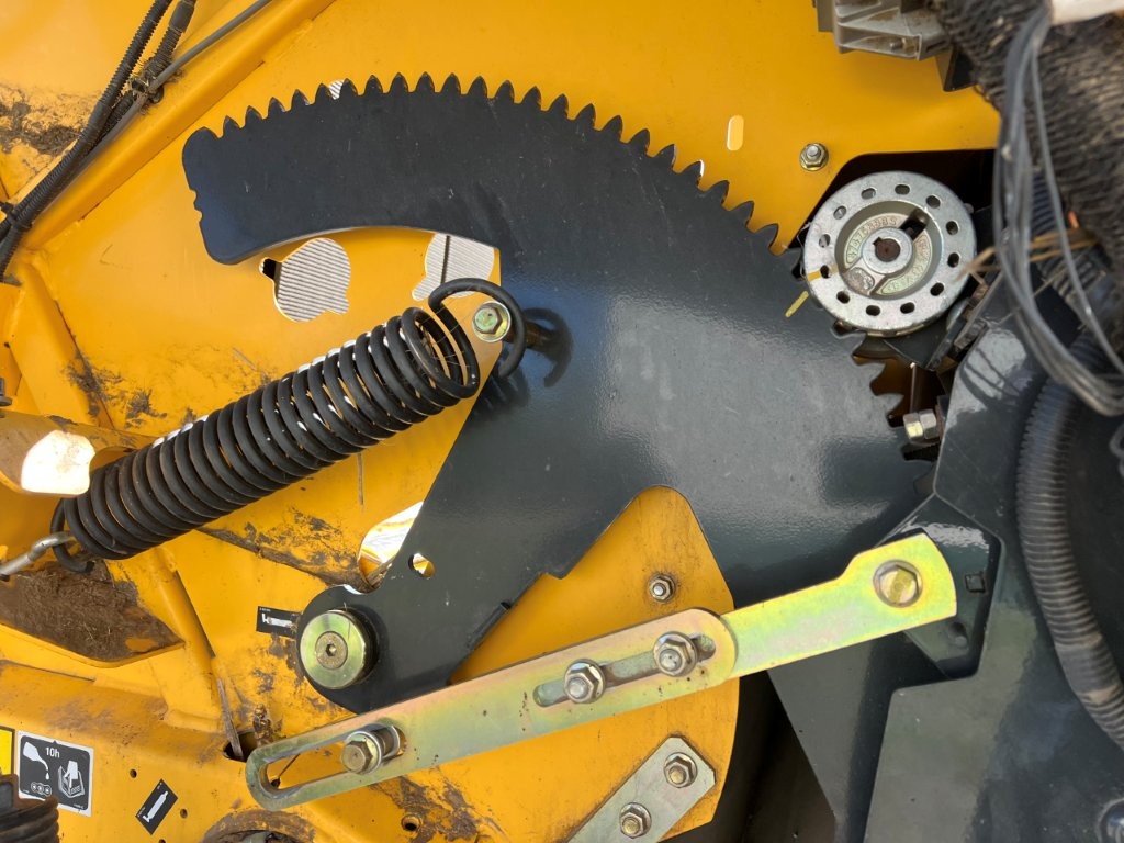 2021 New Holland 560 ROLLBELT Baler/Round