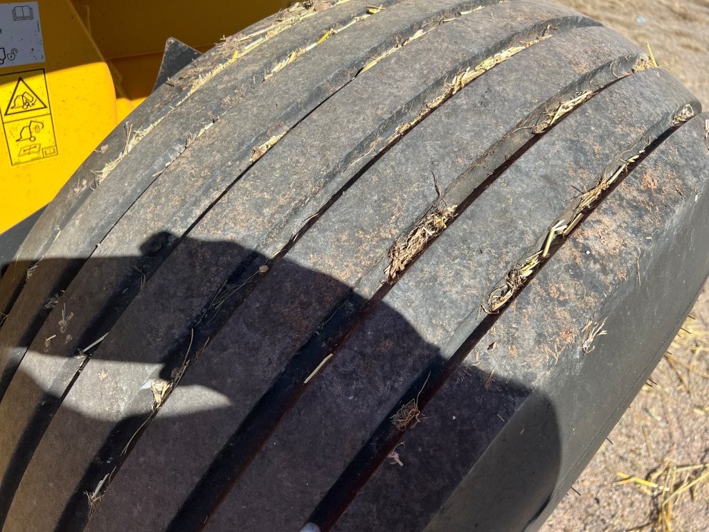 2021 New Holland 560 ROLLBELT Baler/Round