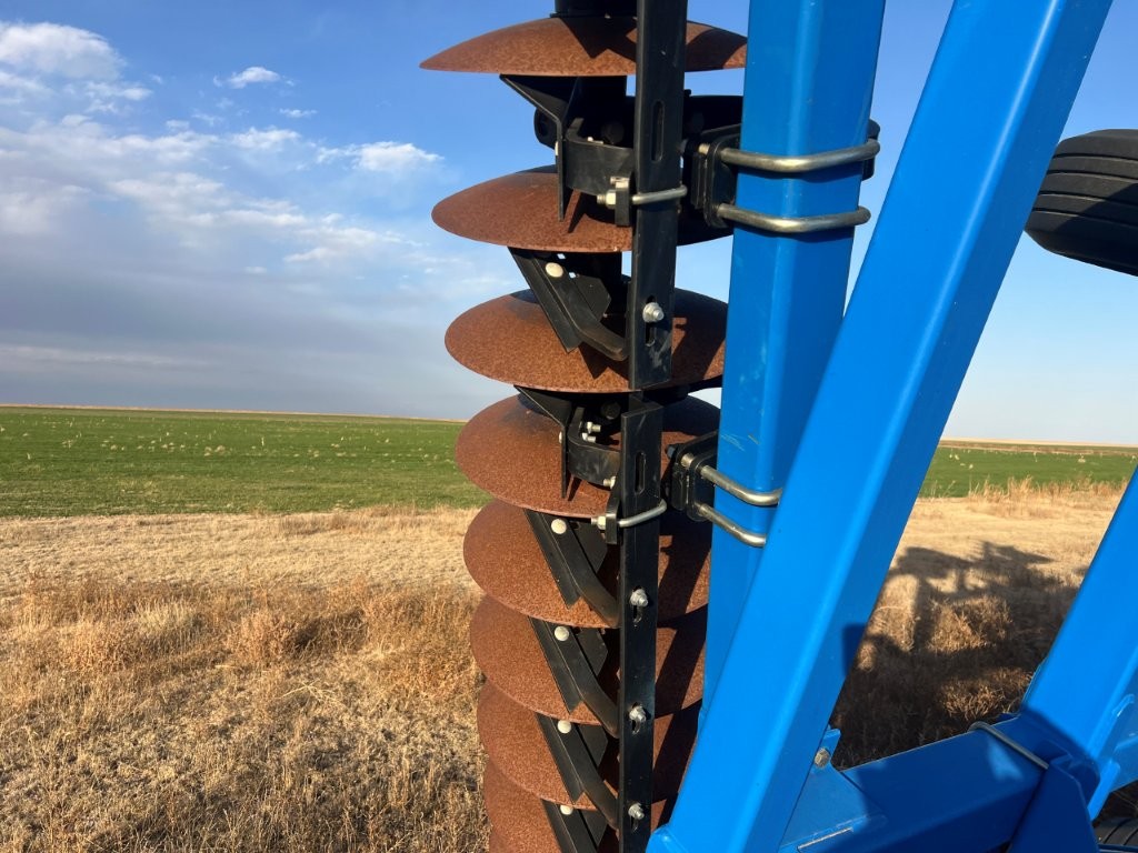 2016 Landoll 6230 Disk