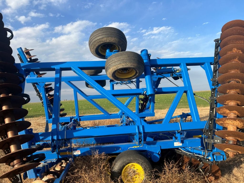 2016 Landoll 6230 Disk
