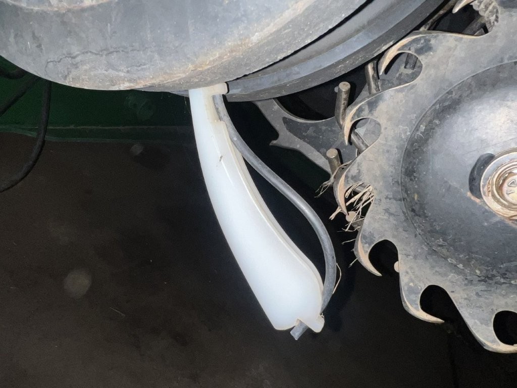 2014 Great Plains YP825R Planter/Row