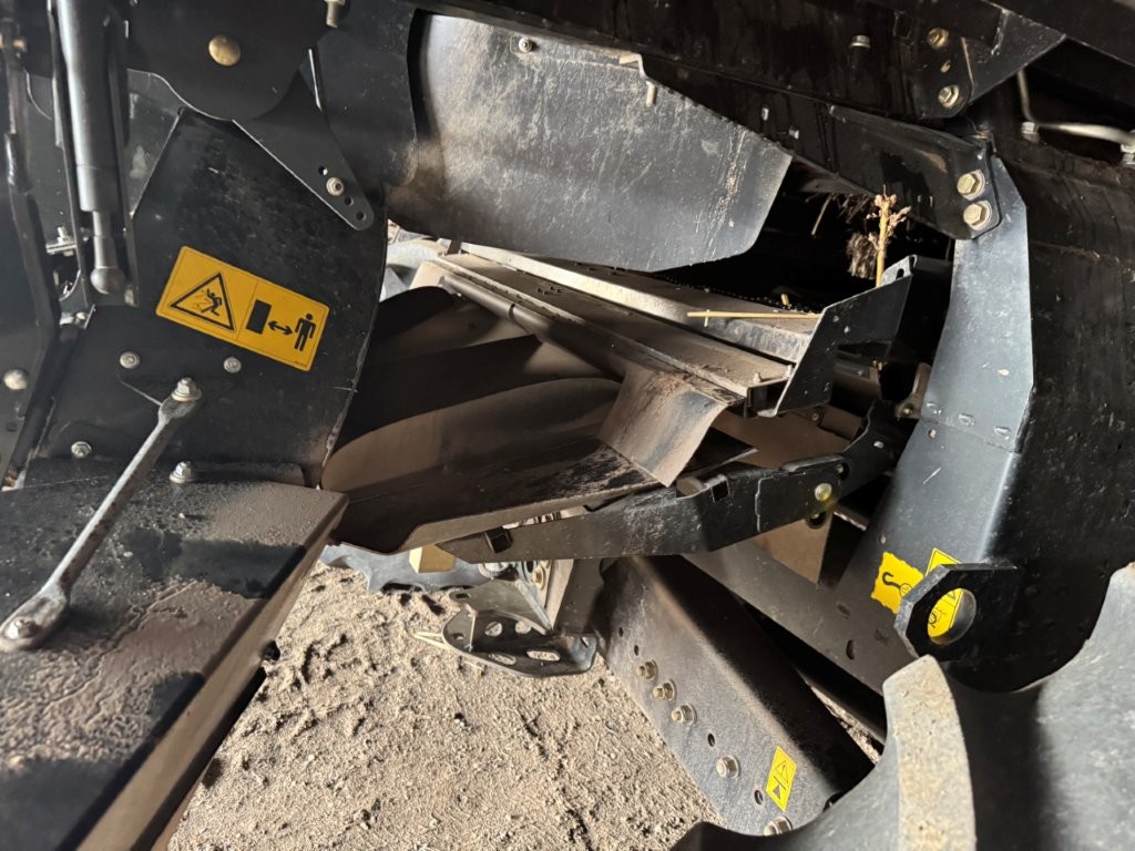 2023 Case IH AF7250 Combine