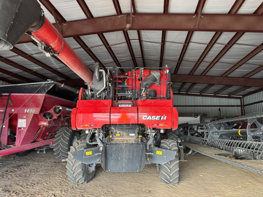 2023 Case IH AF7250 Combine