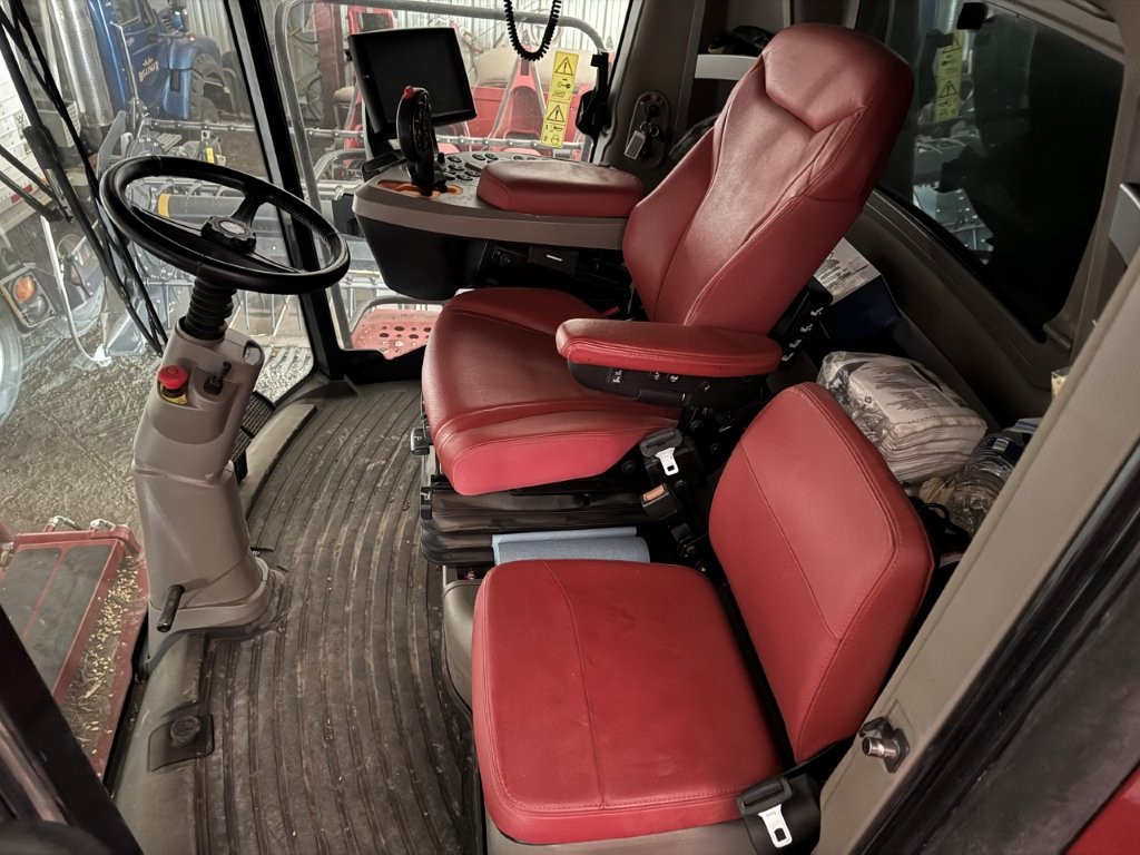 2023 Case IH AF7250 Combine