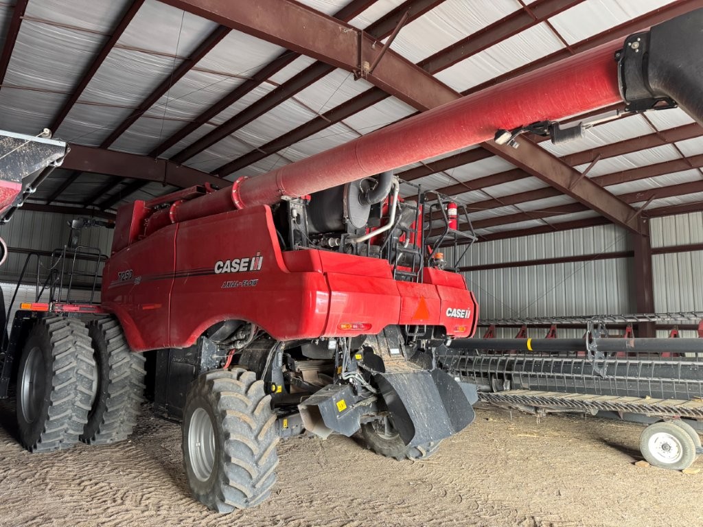 2023 Case IH AF7250 Combine
