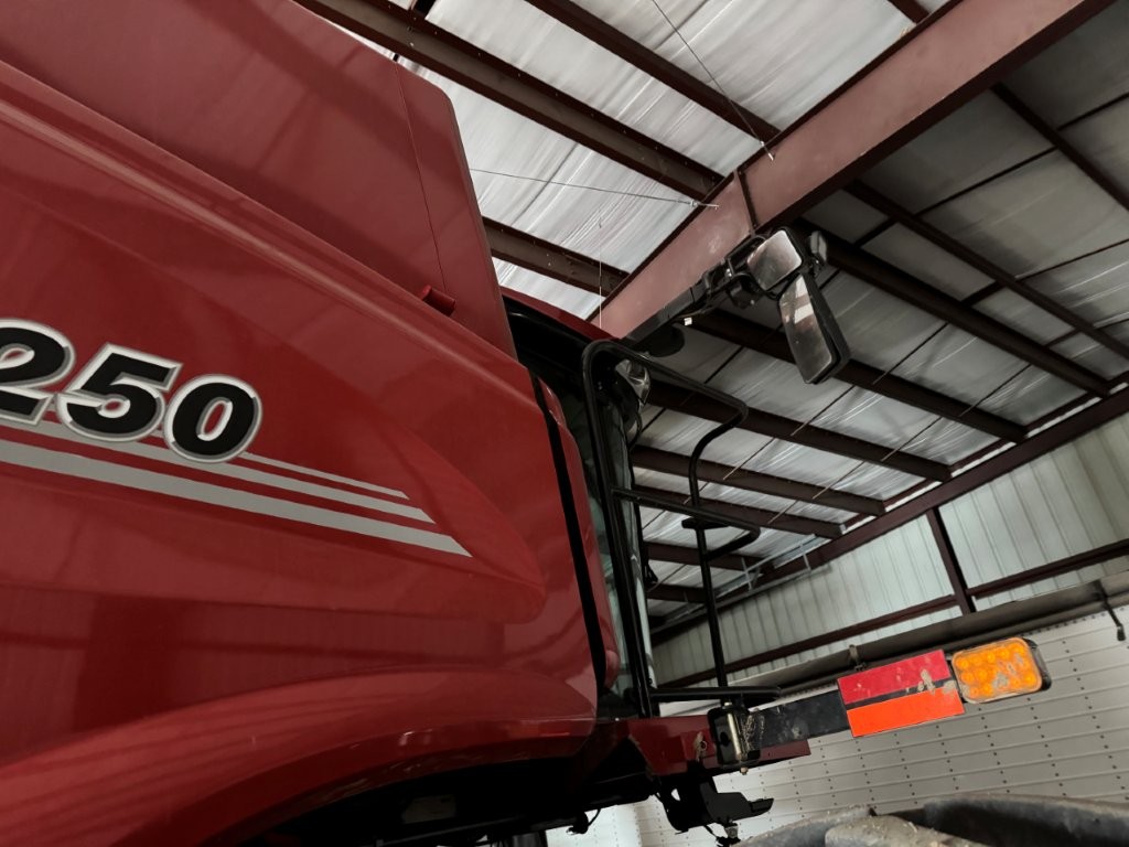 2023 Case IH AF7250 Combine