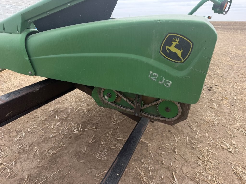 1998 John Deere 1293 Header Corn Head