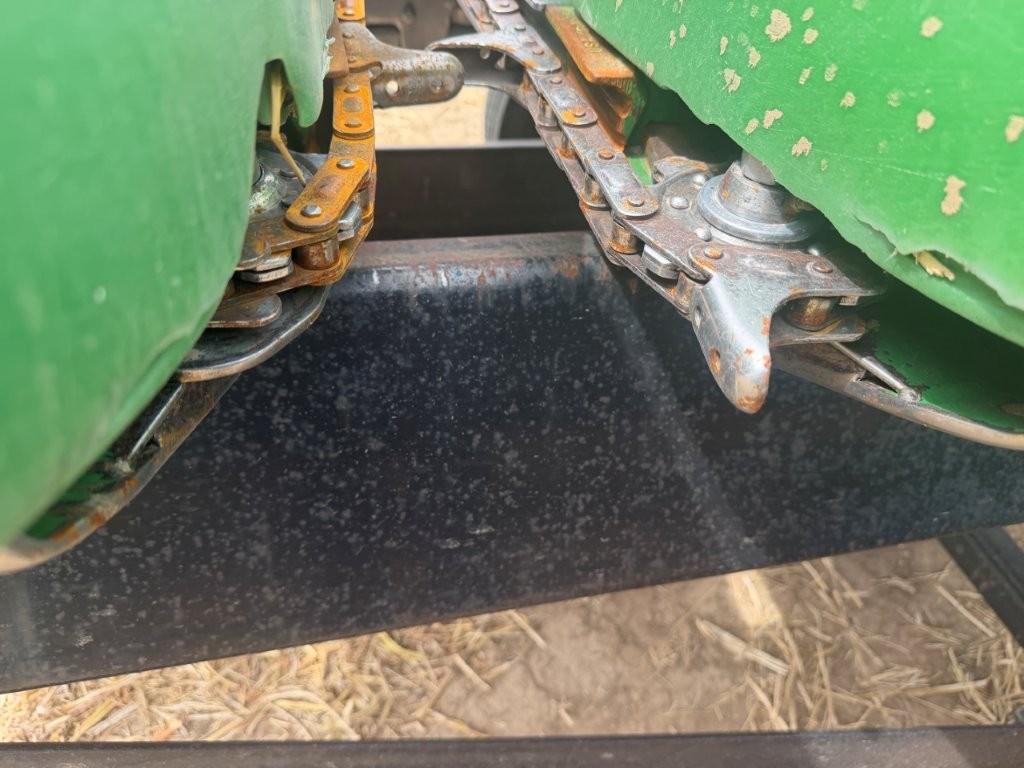 1998 John Deere 1293 Header Corn Head