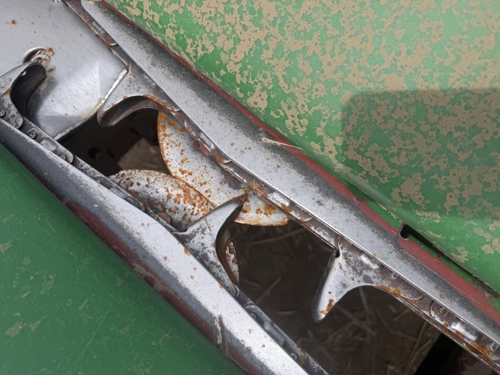 1998 John Deere 1293 Header Corn Head