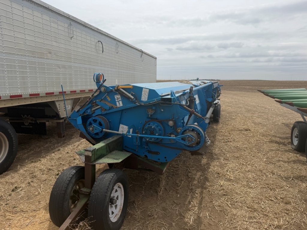2012 Shelbourne CVS32 Header Stripper