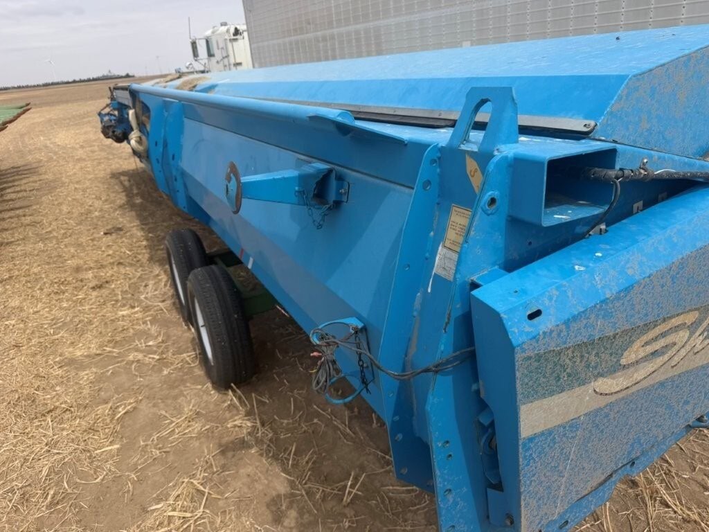 2012 Shelbourne CVS32 Header Stripper