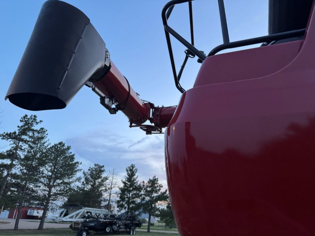 2023 Case IH AF7250 Combine