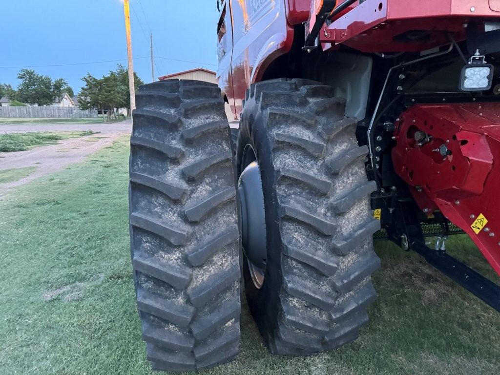 2023 Case IH AF7250 Combine