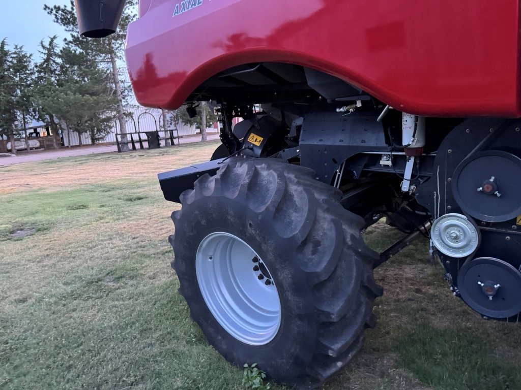 2023 Case IH AF7250 Combine