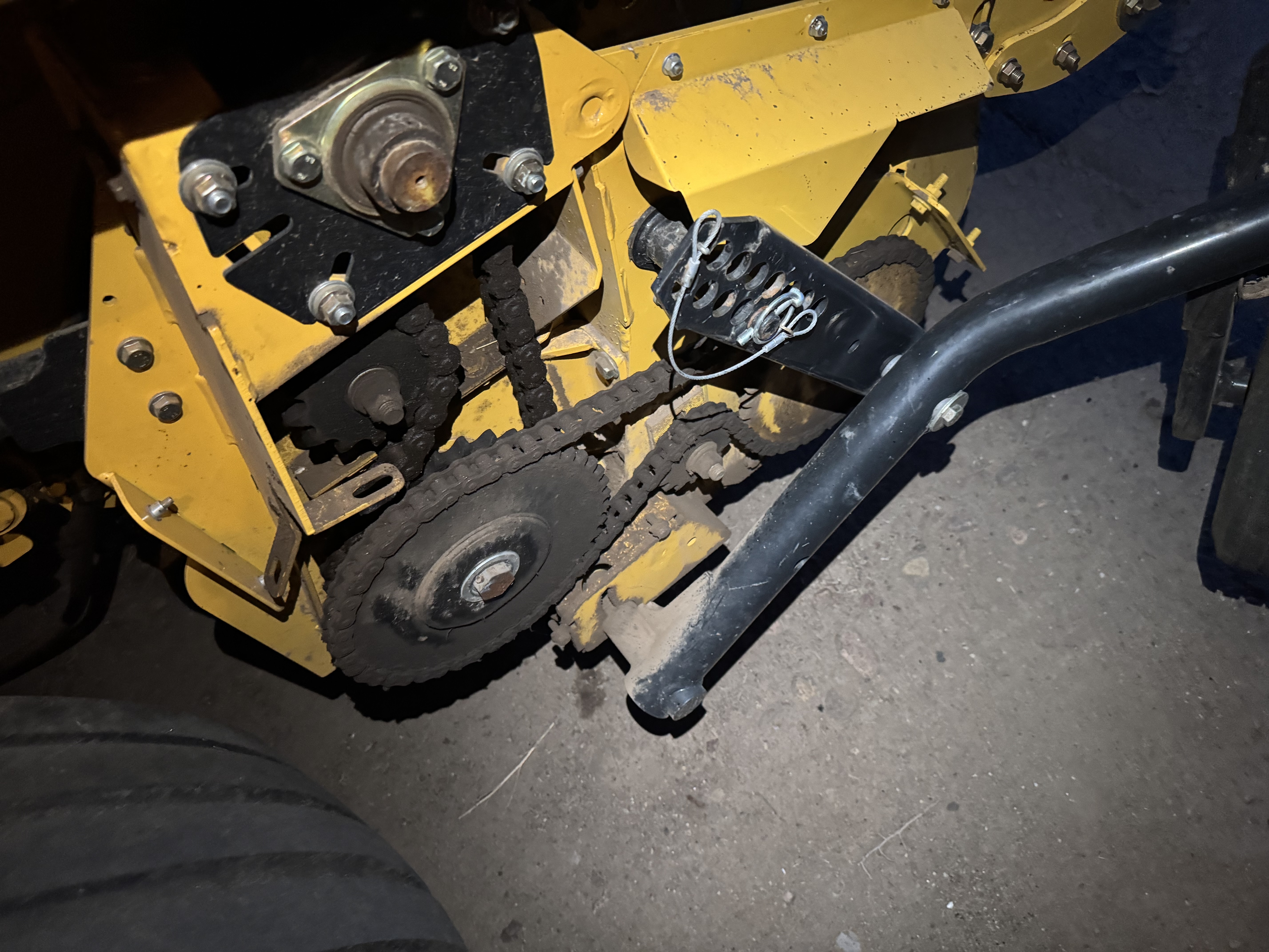 2023 New Holland 560 ROLLBELT Baler/Round