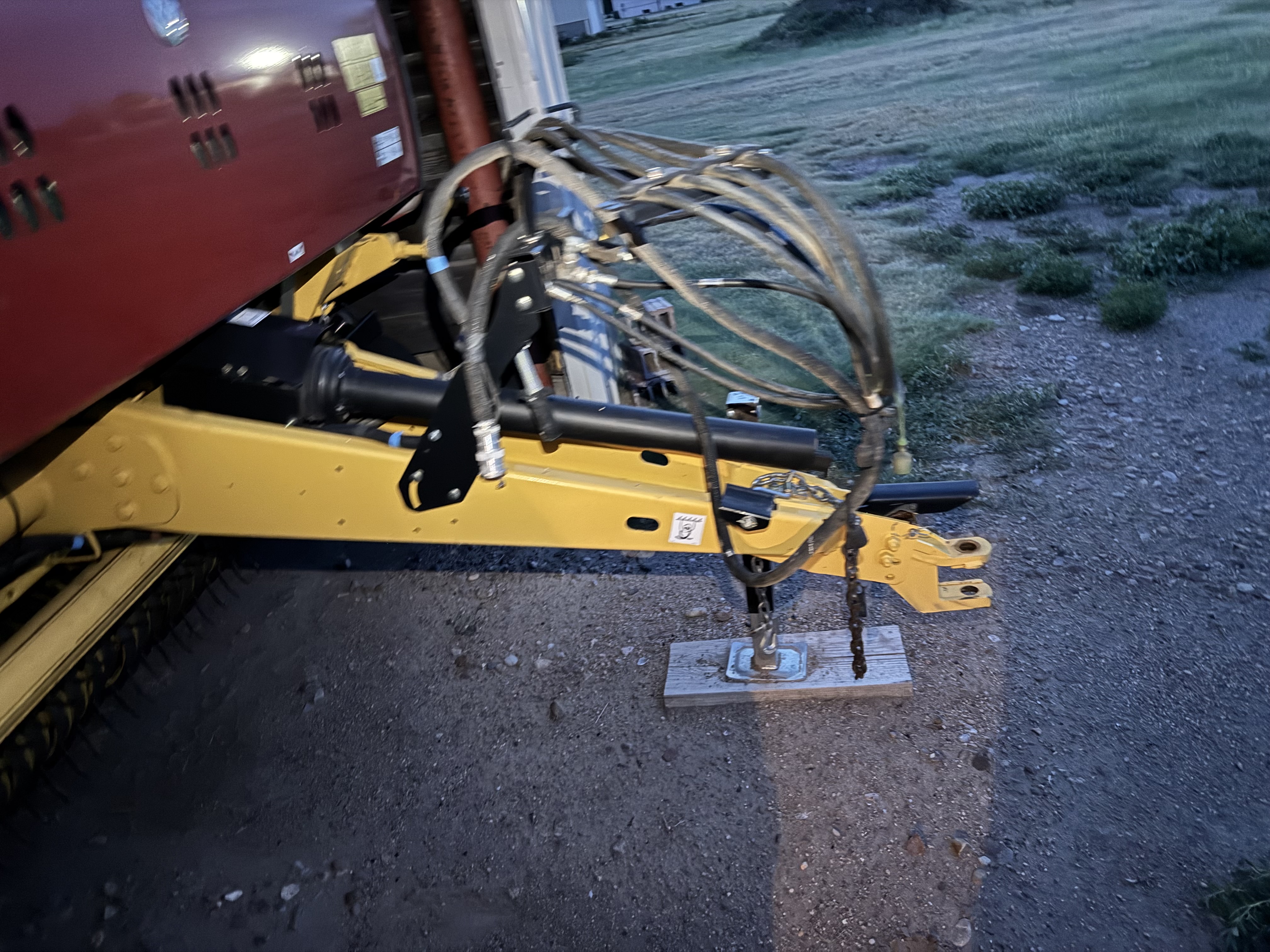 2023 New Holland 560 ROLLBELT Baler/Round