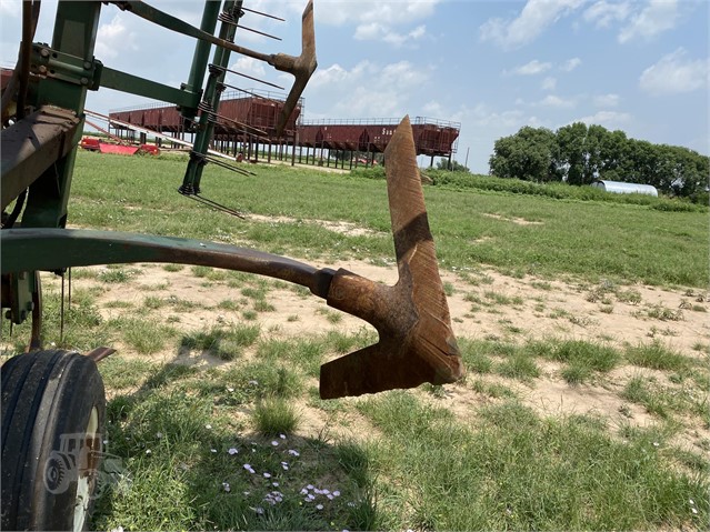 1998 Quinstar FM3-42 Ripper