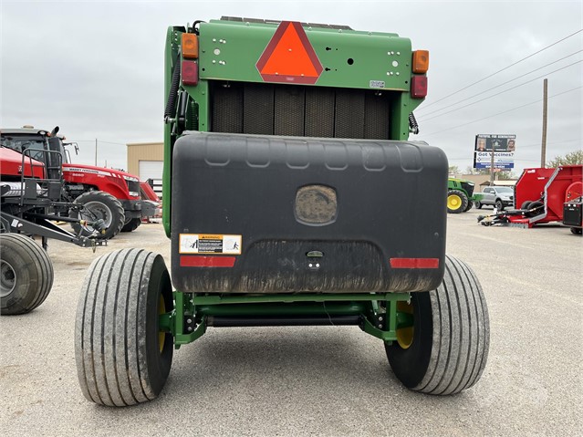 2019 John Deere 460M Baler/Round