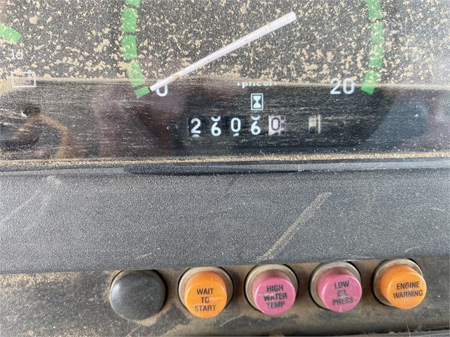 2008 AGCO 9365 Windrower