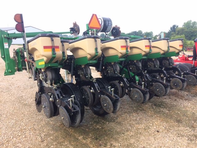 2015 Great Plains YP1625 Planter