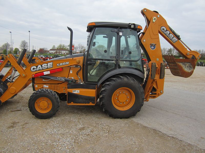 2014 Case 580 Tractor Loader Backhoe