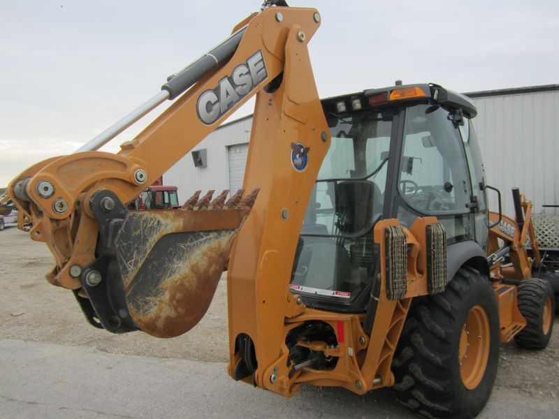 2014 Case 580 Tractor Loader Backhoe