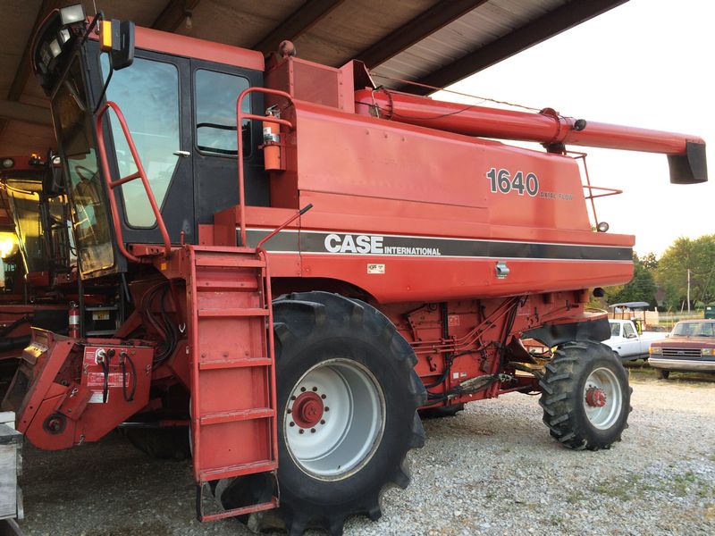 1986 Case IH 1640 Combine