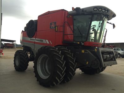 2011 Massey Ferguson 9795 Combine