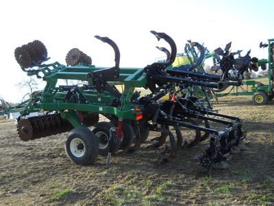 2012 Great Plains TCN5311 Coulter Chisel