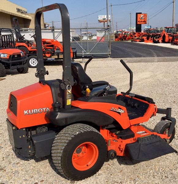 2008 Kubota ZD326 Mower/Zero Turn