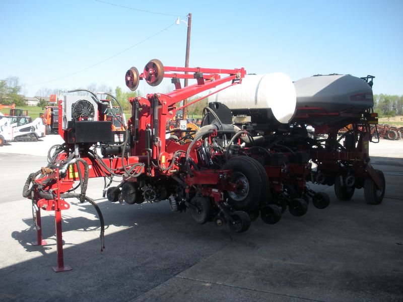 2015 Case IH 1255 Planter