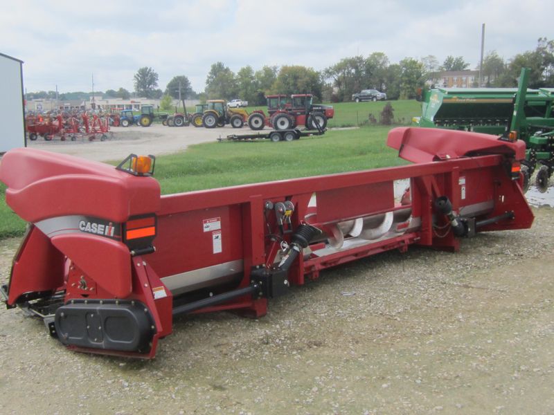 2013 Case IH 3408 Header Combine