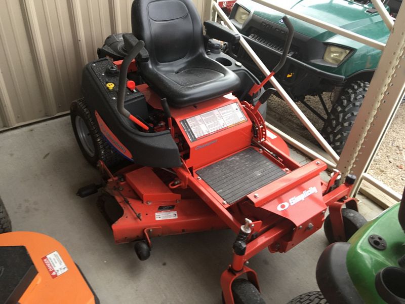 2013 Simplicity ChampionXT 27 Mower/Zero Turn