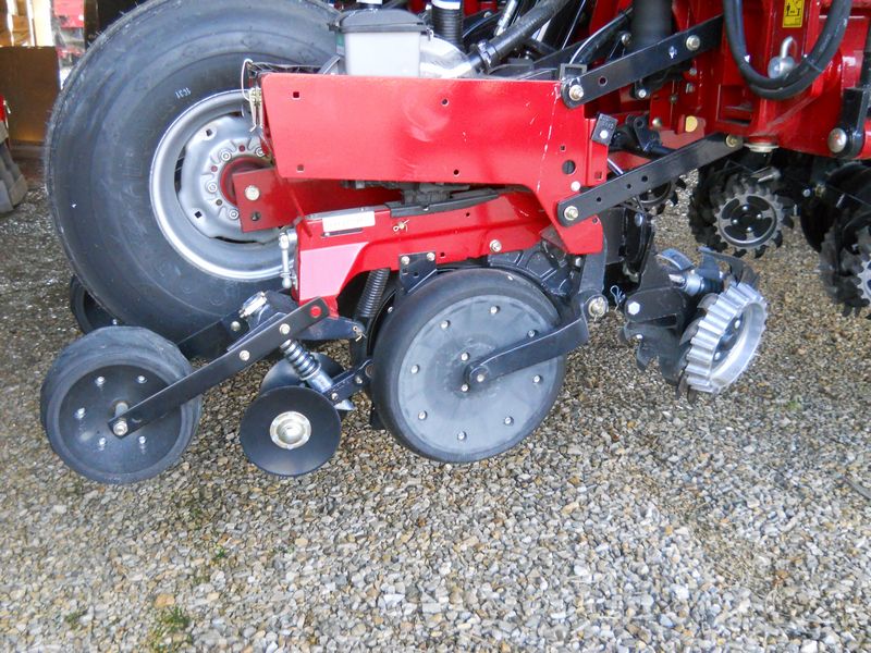 2016 Case IH 1255 Planter