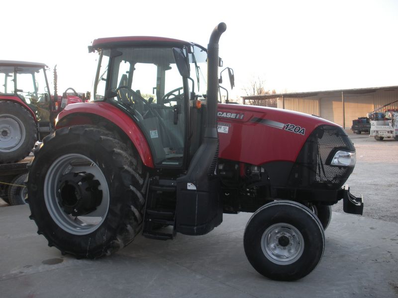 2015 Case IH Farmall 120A Tractor