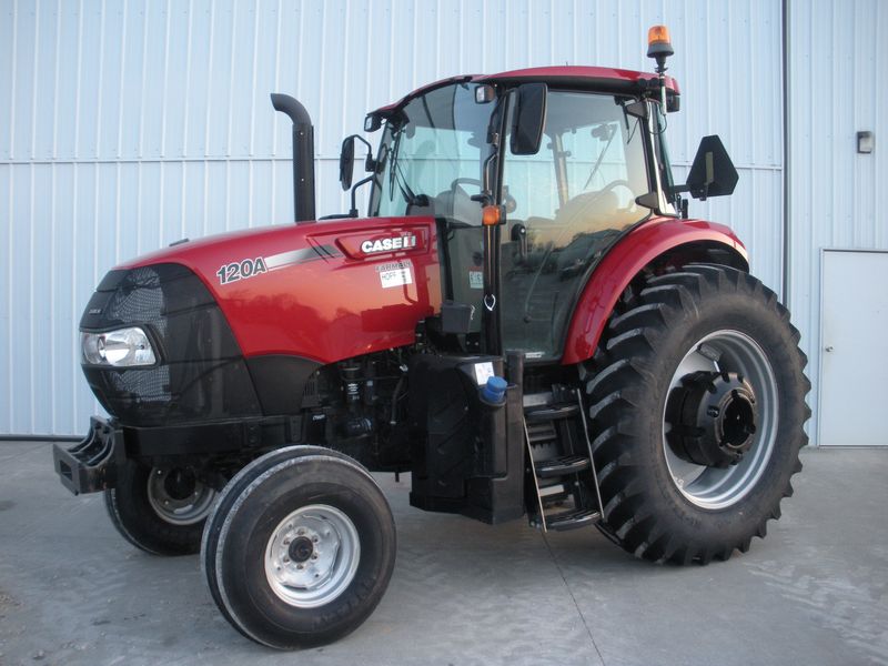 2015 Case IH Farmall 120 Tractor