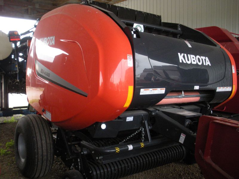 2017 Kubota BV4580 Premium Baler/Round