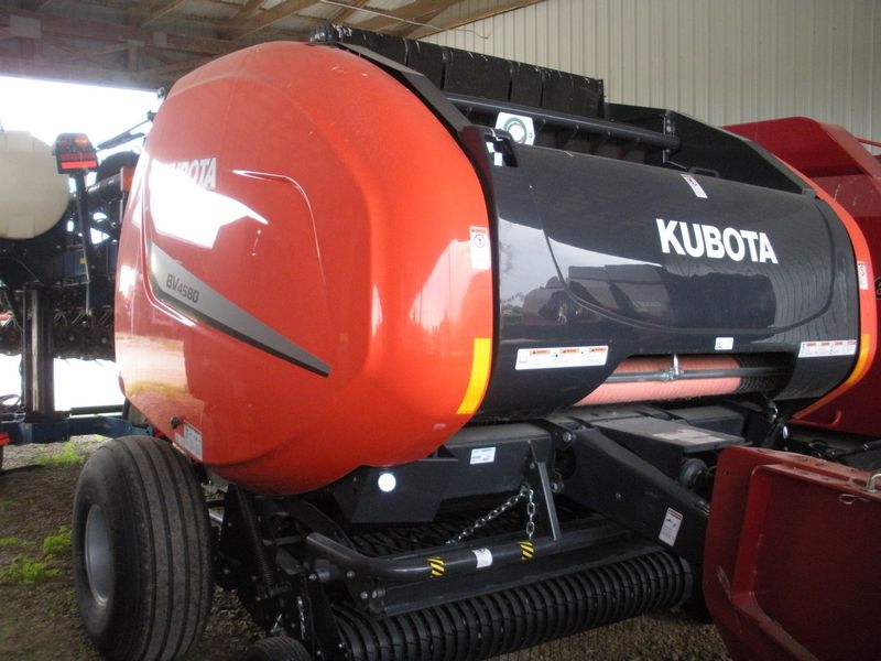 2017 Kubota BV4580 Premium Baler/Round