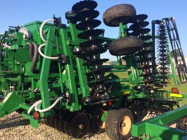 2017 Great Plains 2400TM Vertical Tillage