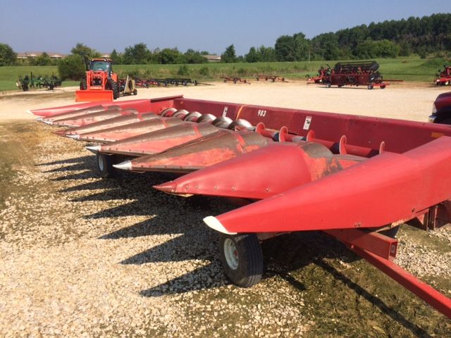 1981 International 983 Header Corn Head