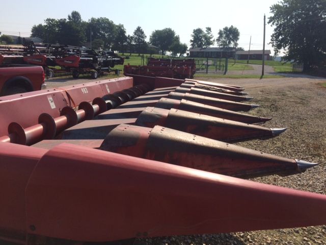 1981 International 983 Header Corn Head