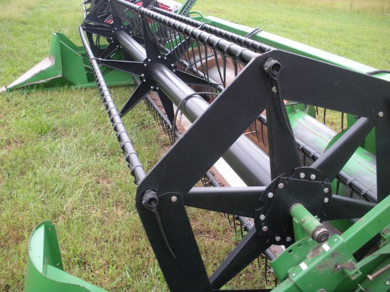 1992 John Deere 915F Header Combine