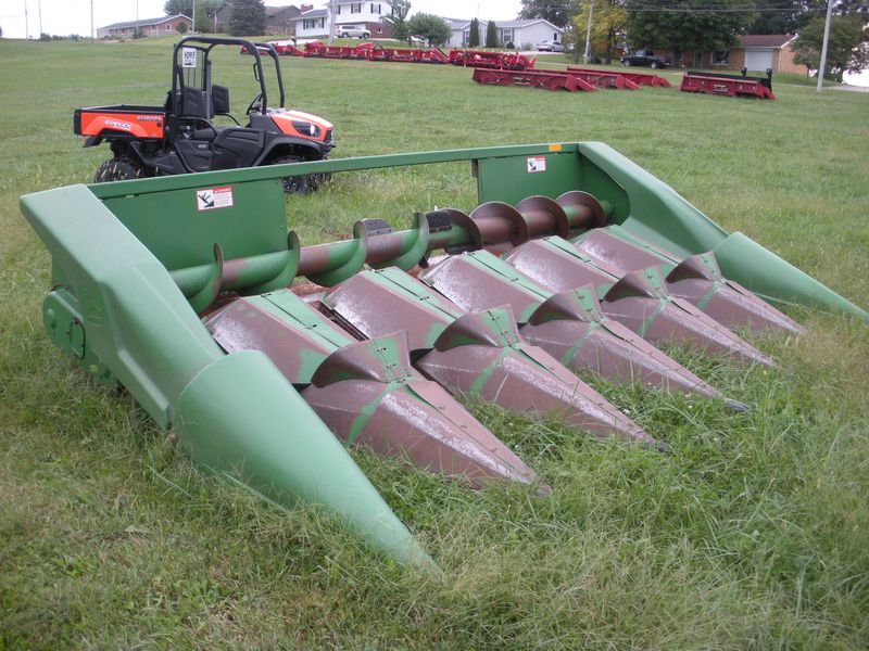 1980 John Deere 643 Header Corn Head