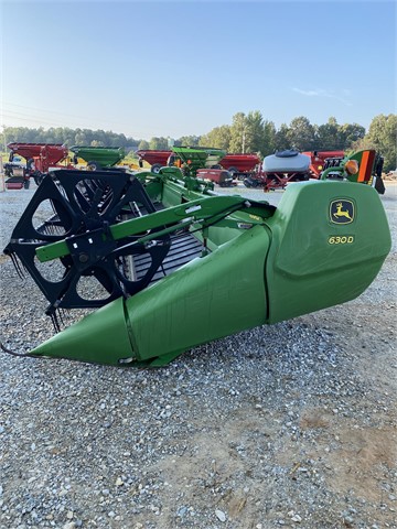2009 John Deere 630D Header Combine