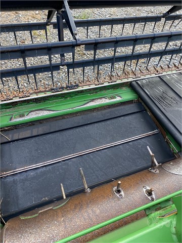 2009 John Deere 630D Header Combine